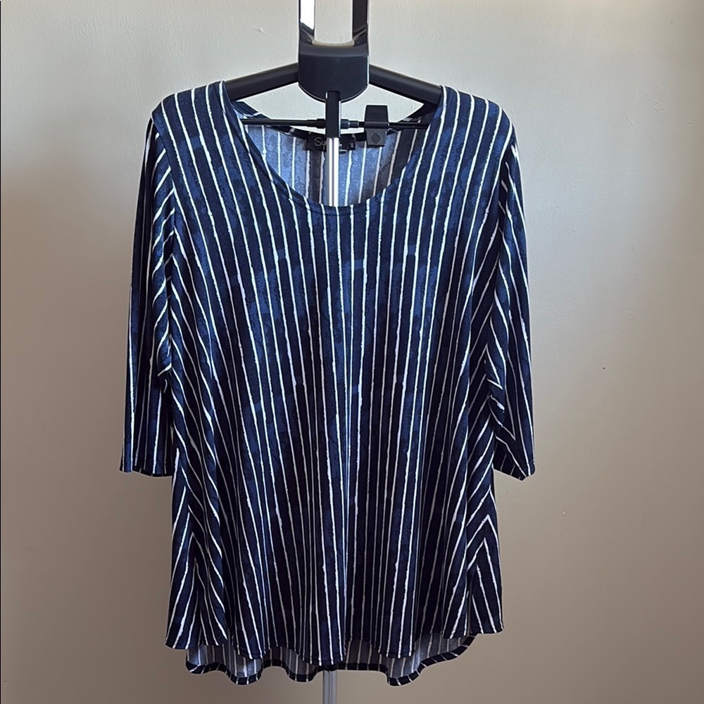 Plus size Sympli Navy and White Striped tunic Top EUC